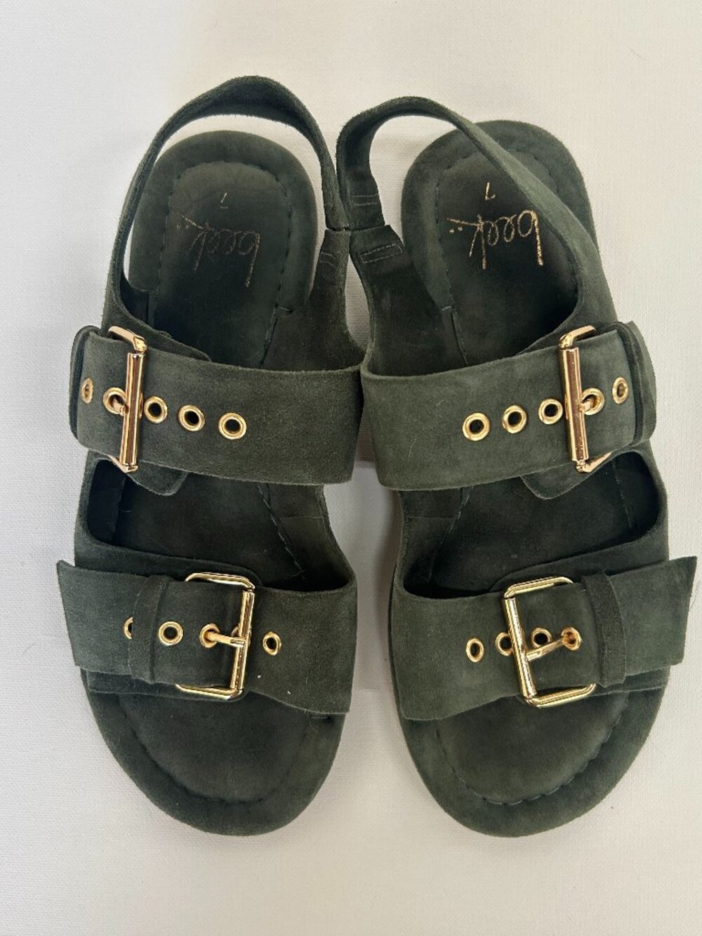 Beek Huet suede sandal